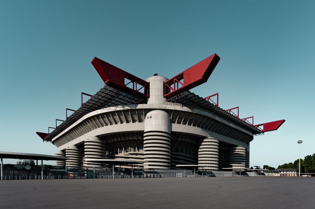 Milan - Inter March 2026: Experience the Derby della Madonnina on site