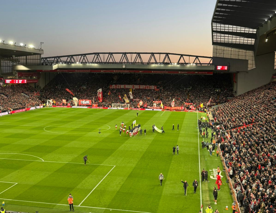 Fotbollsresa Liverpool: VIP-paket till Anfield mot Newcastle