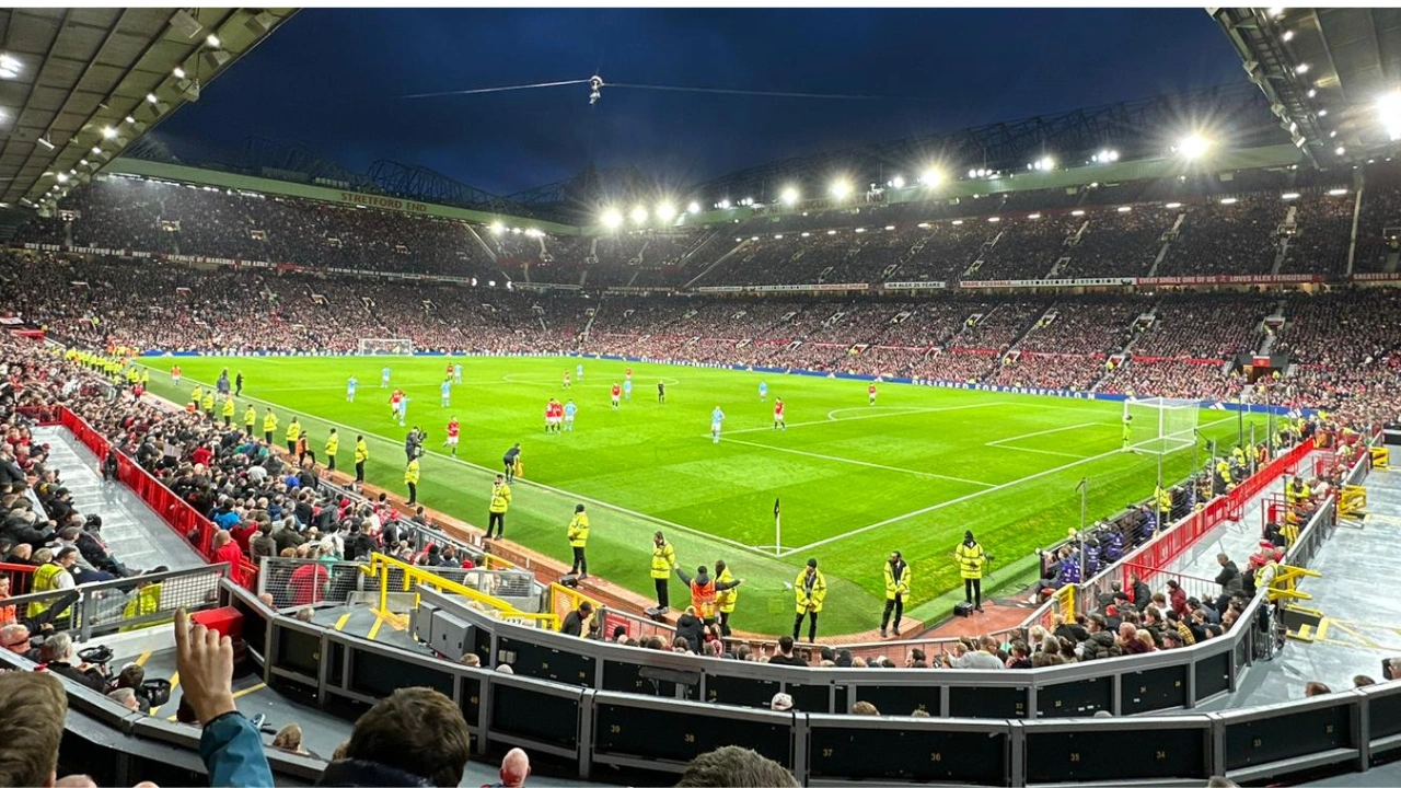 Höstlovsresa till Manchester: Se Man Utd–Bournemouth på plats
