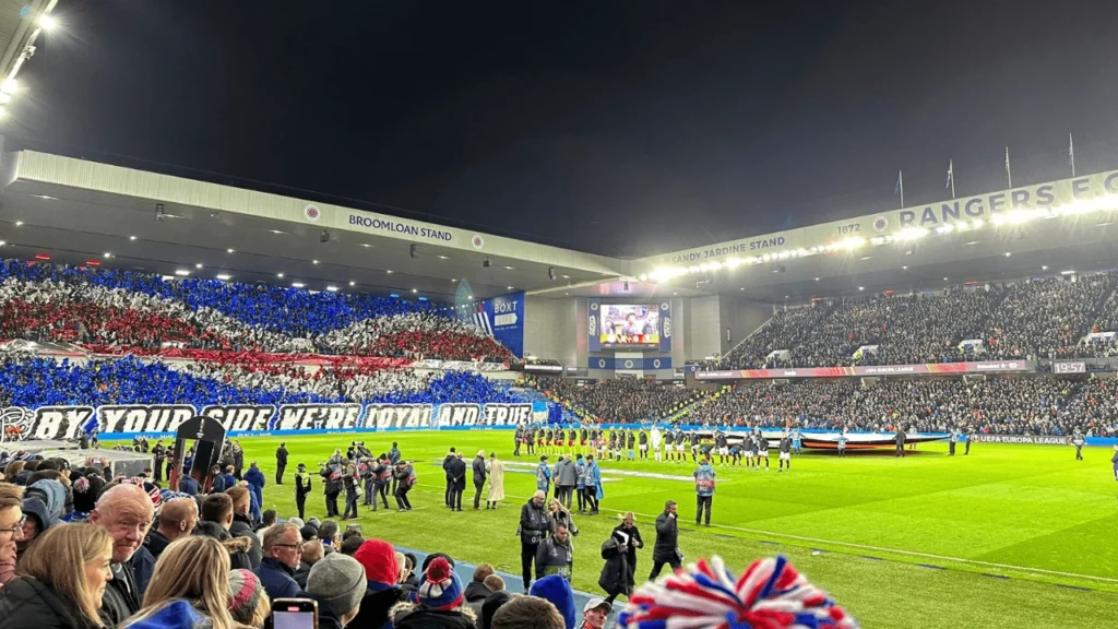 Fotbollsresa till Glasgow: Upplev Old Firm-derbyt på Ibrox
